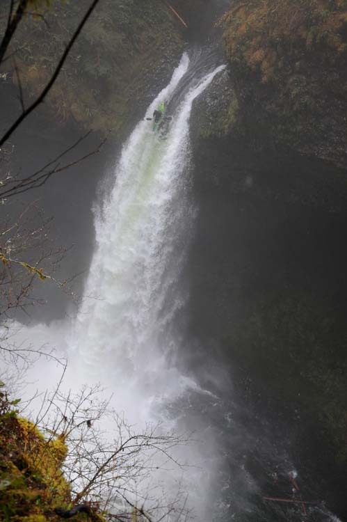 JFoto 2012-03-29_0570_MetlakoFalls, OR Cody Payne